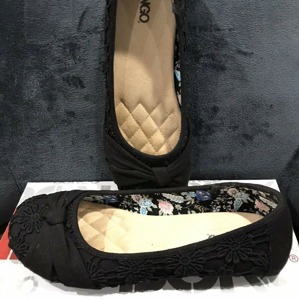 Bongo Black Flats